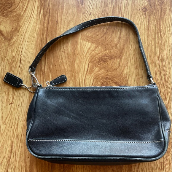 Coach | Demi Leather Baguette Shoulder Bag 7785 - Black - Picture 7 of 12